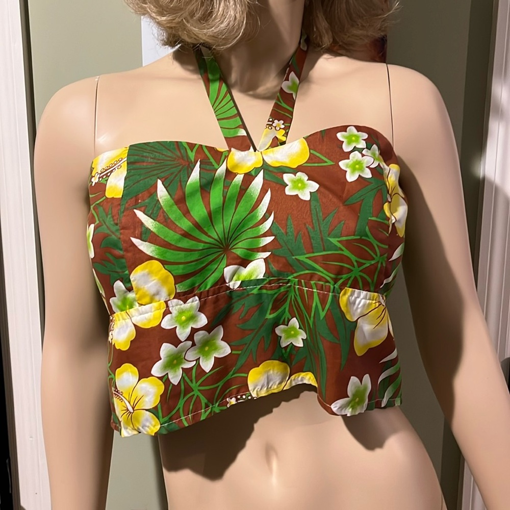 Vintage Gal Clothing Brown Hawaiian top